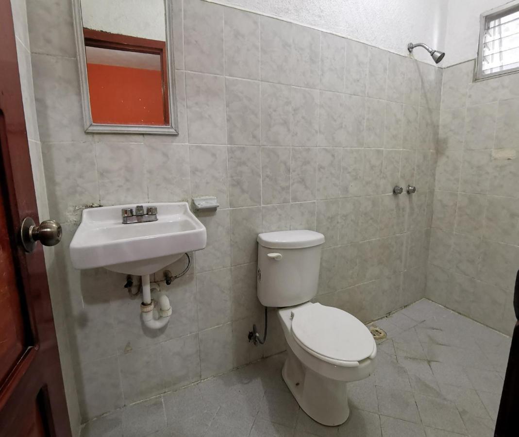 Capital O Hotel Hidalgo Paraíso 객실 사진